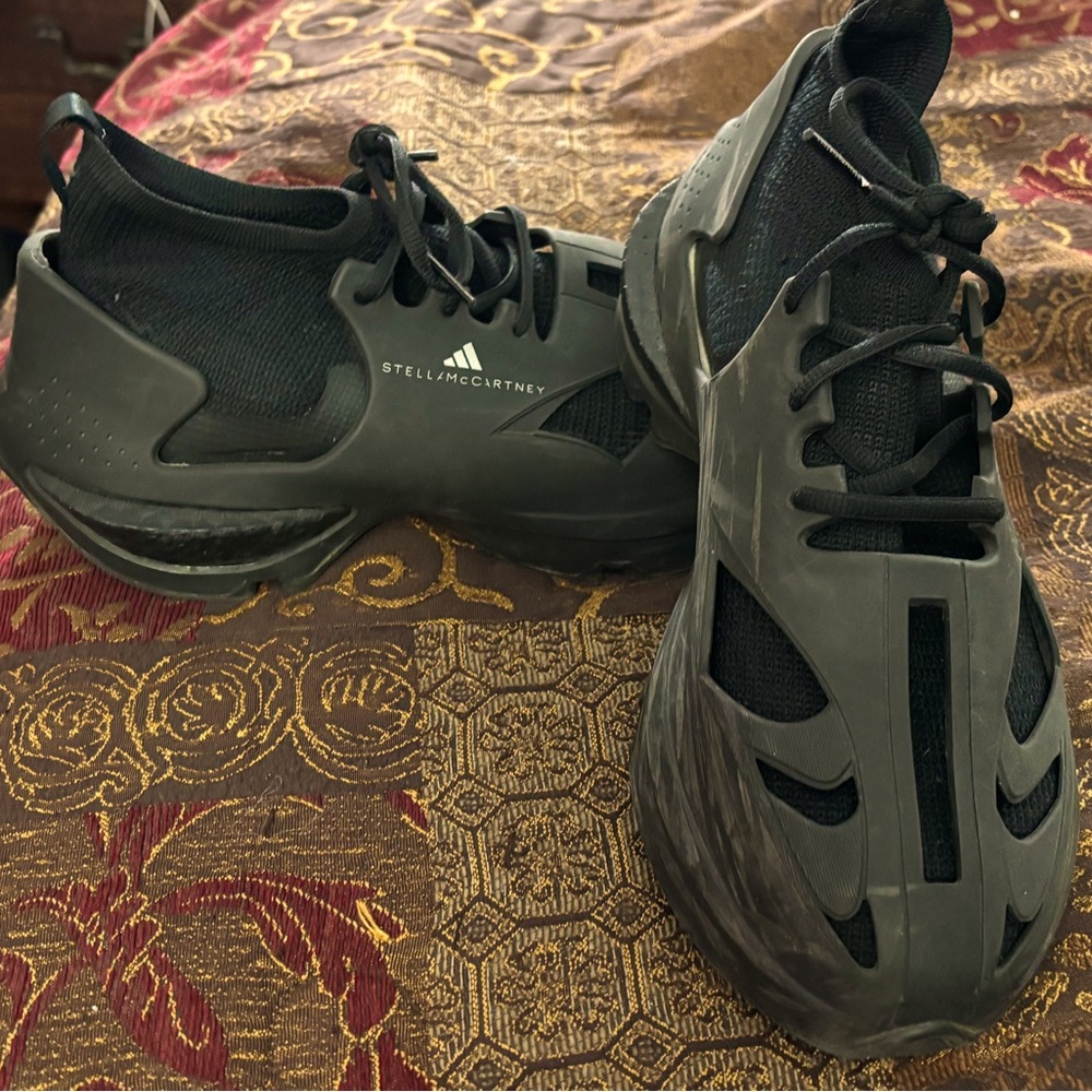 Adidas by Stella McCartney running shoes. Size 8.